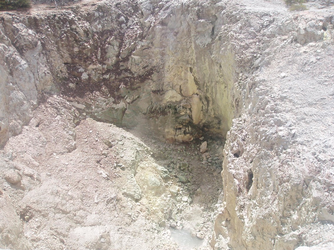 347   03 02   Taupo + omgeving